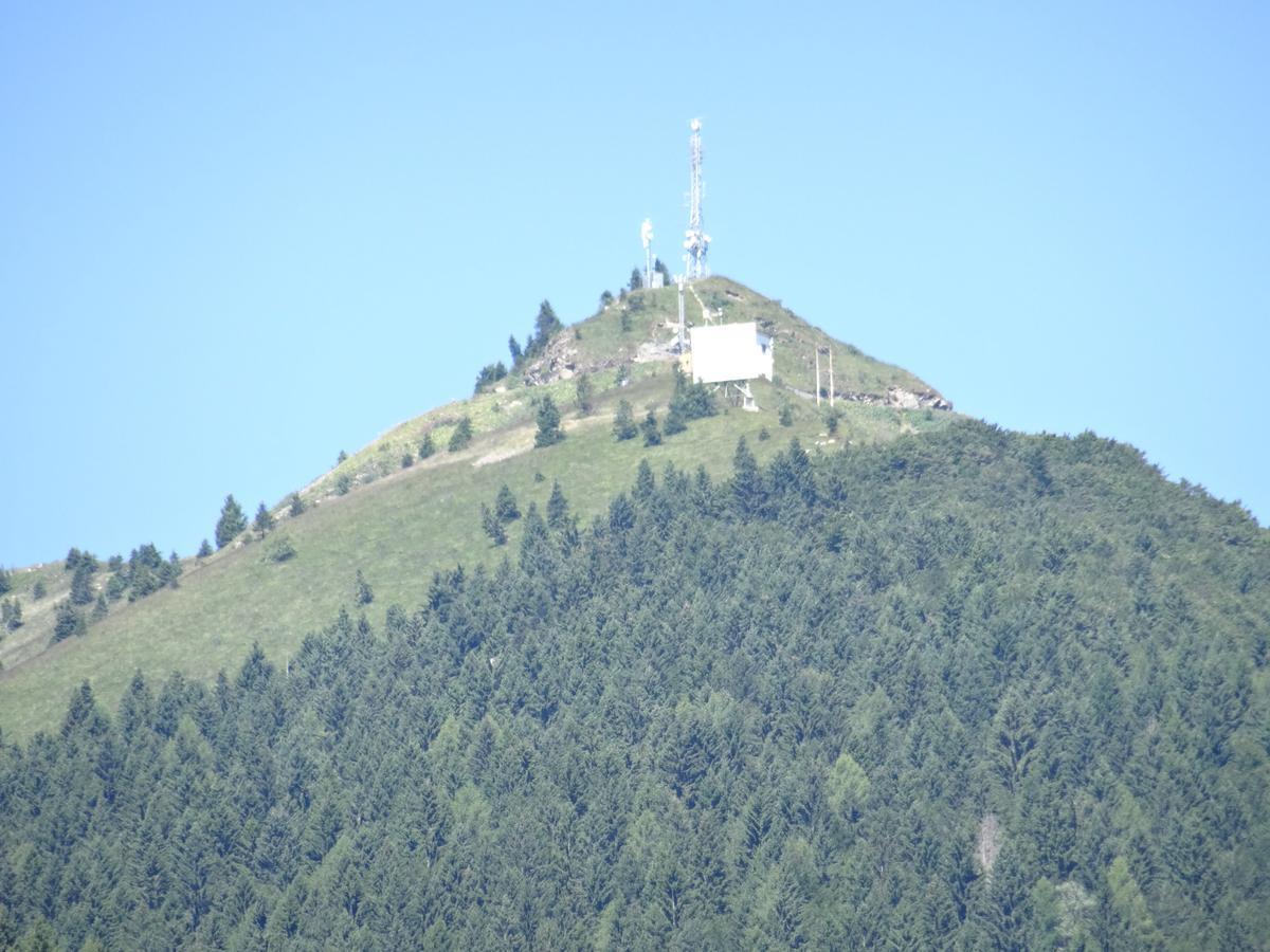 Hotel Galles Палуцца Экстерьер фото